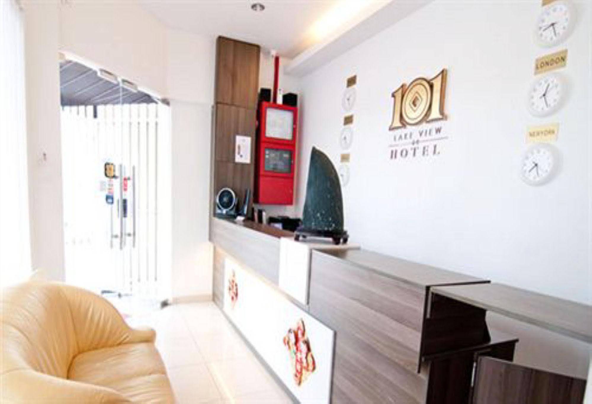 101 Lake View Hotel Puchong Exterior foto